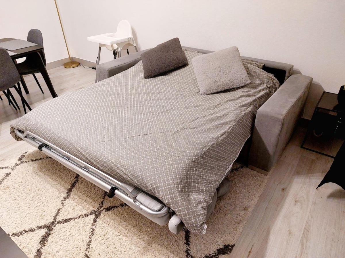 Cosy Home 2, 2 Chambres, 6 Personnes, 3 Min Gare, Parking セルジー エクステリア 写真